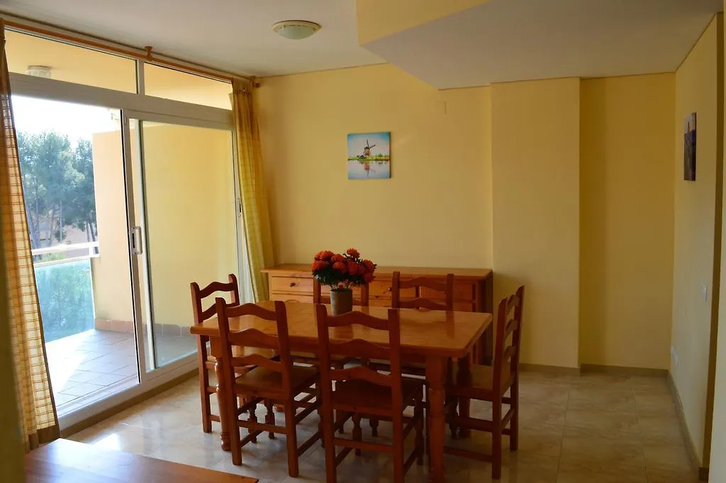 Апартаменты Joyapartments Golden Pineda Салоу