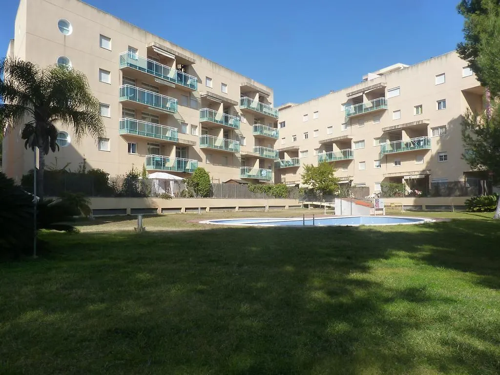 Joyapartments Golden Pineda Салоу Апартаменты