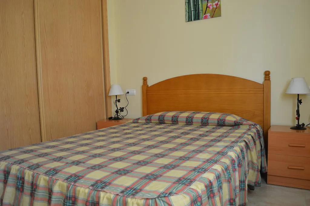 Joyapartments Golden Pineda Салоу